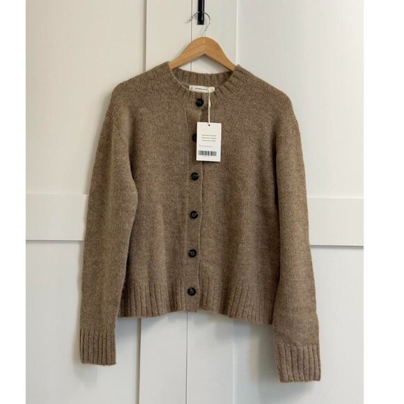 Everlane The Crew Cardigan in Alpaca in Dark Heathered Camel, Size Medium - Picture 6 of 9